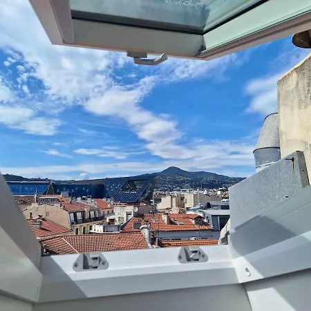 Lofty Hideout With 2 Bedrooms